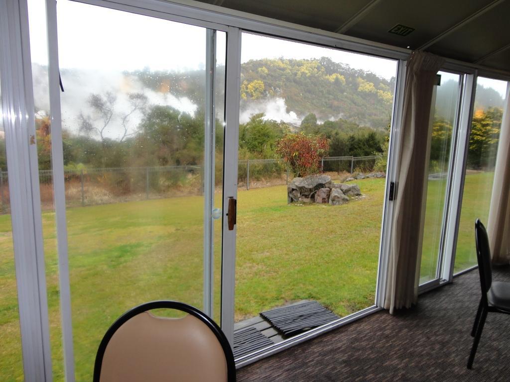 Silver Oaks Hotel - Geyserland Rotorua Exterior foto